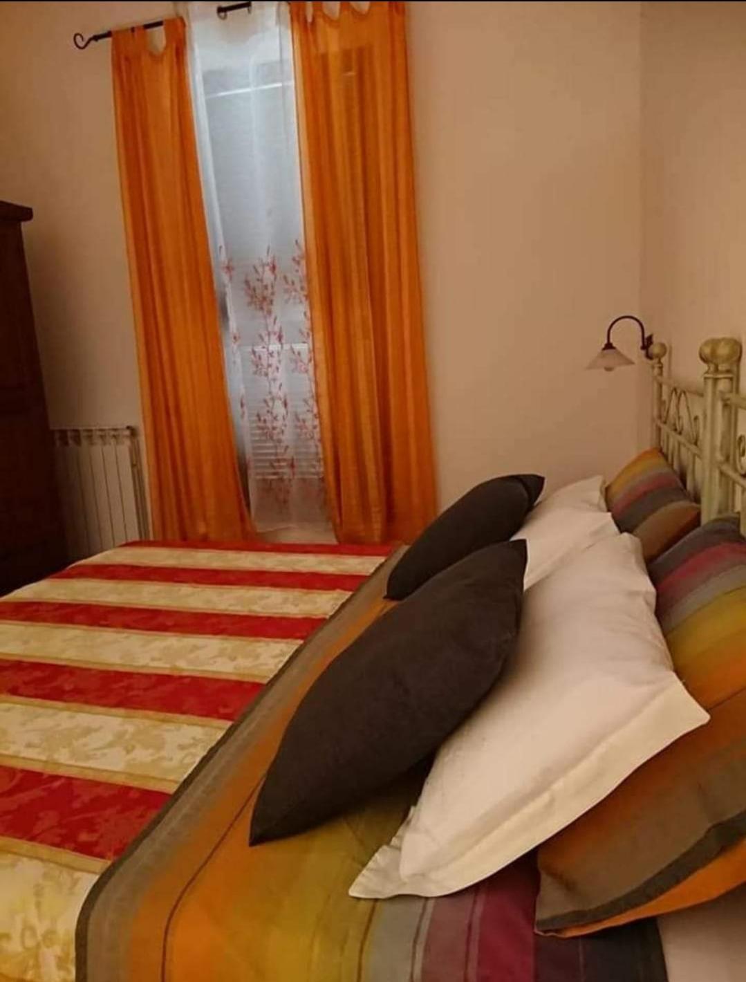 Affittacamere Alba Fiorita Castiglione dʼOrcia المظهر الخارجي الصورة