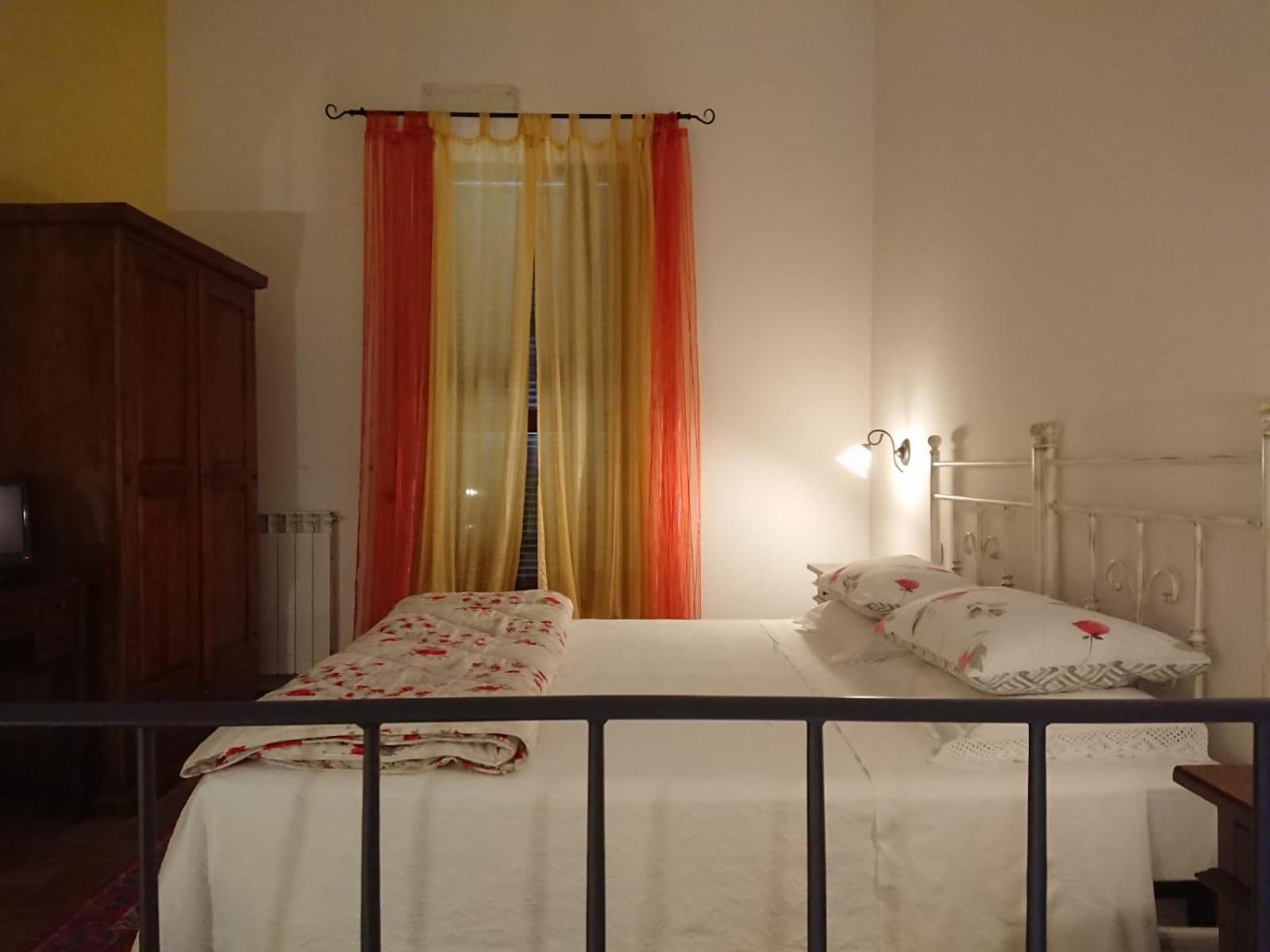 Affittacamere Alba Fiorita Castiglione dʼOrcia المظهر الخارجي الصورة